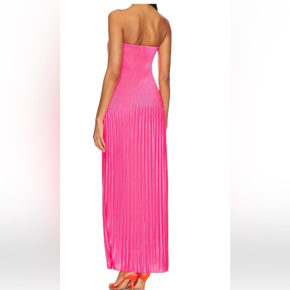 New Nbd ( revolve) Anita maxi dress bright pink - Picture 3 of 7